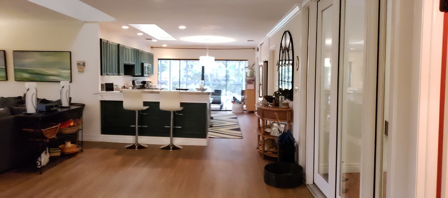 Breakfast Bar